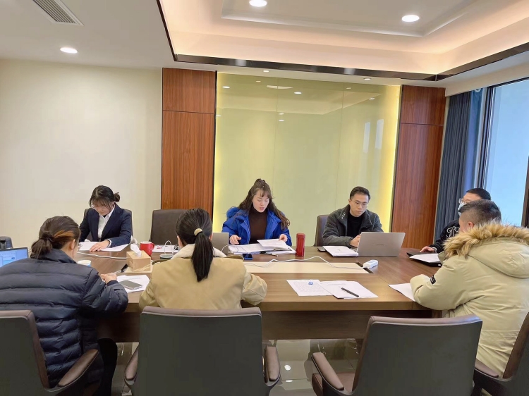 廣南公司團(tuán)委召開(kāi)學(xué)習(xí)宣傳貫徹黨的二十大精神專(zhuān)題會(huì)議.JPG